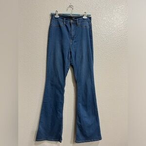 Fashion Nova Jeans Women Size 7 Blue Denim Bootcut Flare Stretch